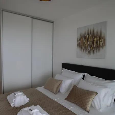 Beletage Bem Deluxe *